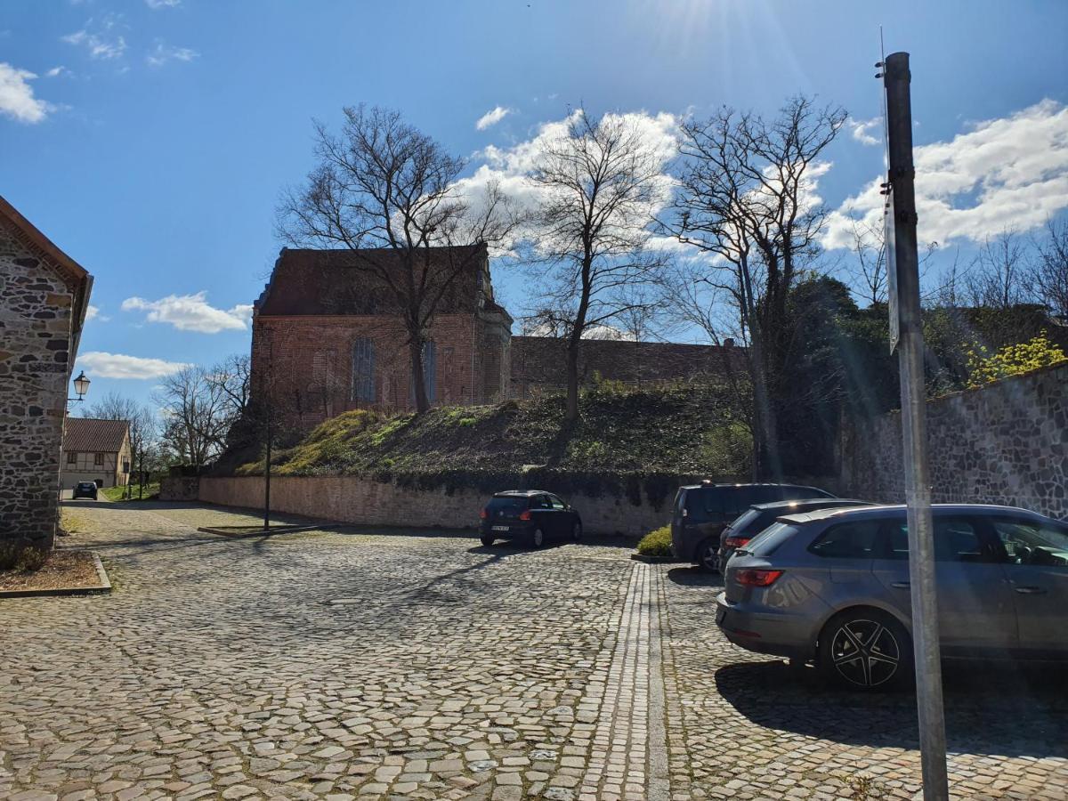 Grosses Offenes Loft Oder Kleine Gemuetliche Wohnung Mit Balkon Вольмирштедт Экстерьер фото